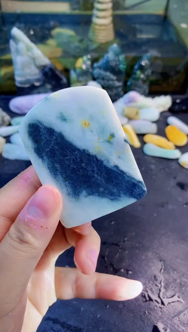 未镶嵌挂件翡翠天然翡翠018