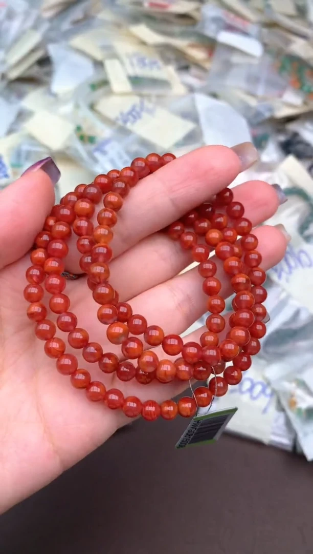 玛瑙/玉髓颈饰未镶嵌—
