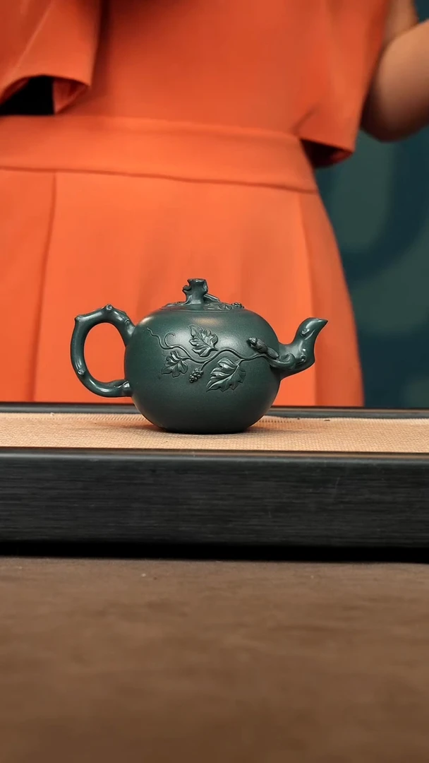 茶壶紫砂【P073】松鼠葡萄280c HH