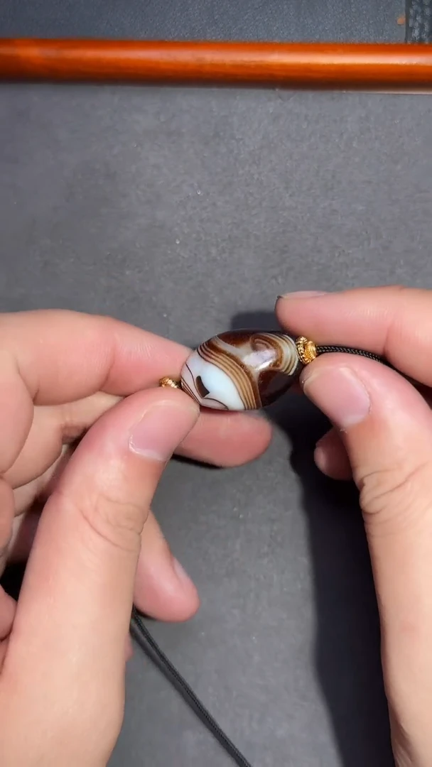 非金属无原子专属手工编织橄榄珠项链002