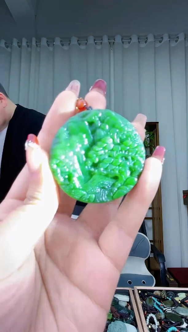 【闪购商品】和田玉挂件未镶嵌拍一发一，多样性发货！