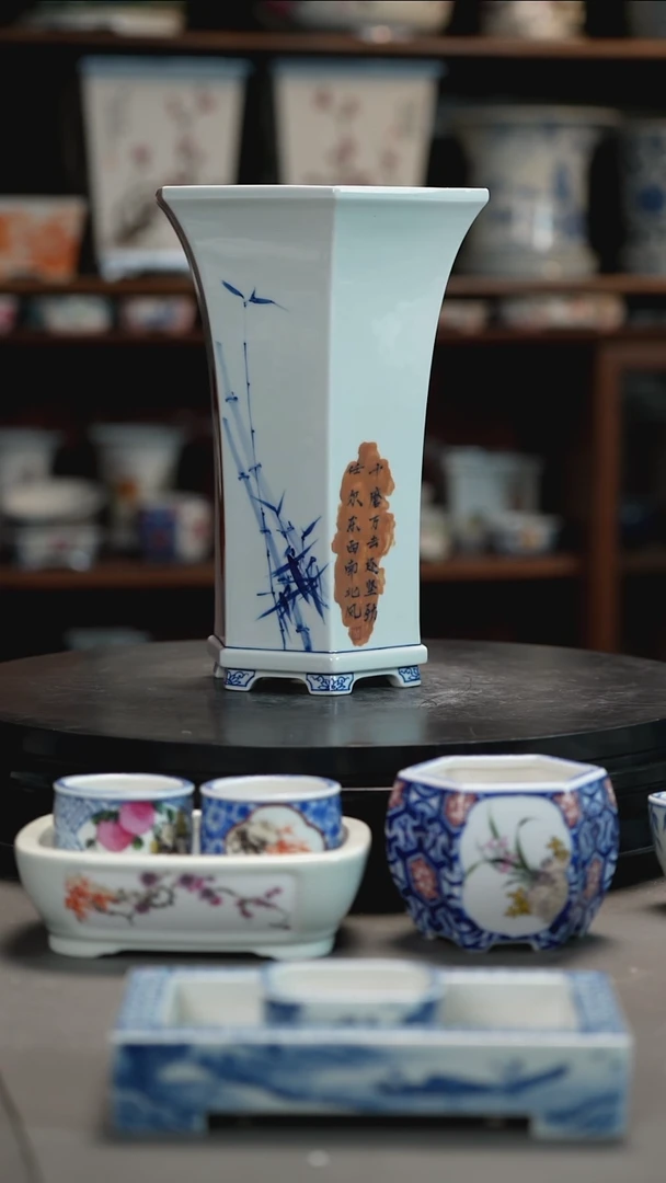 釉下五彩手绘盆釉下五彩手绘盆