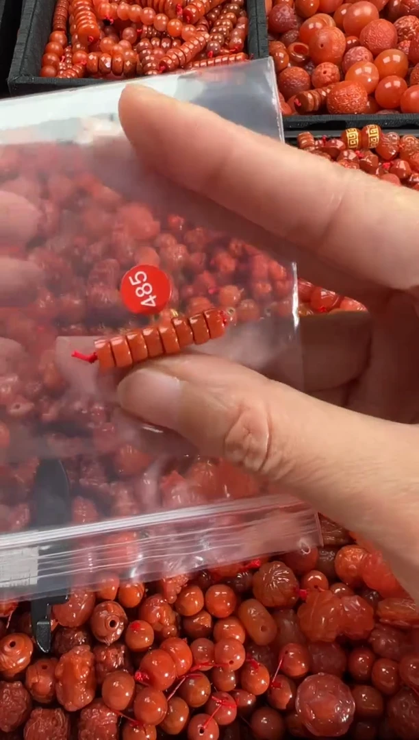 【闪购商品】南红玛瑙颈饰未镶嵌4
