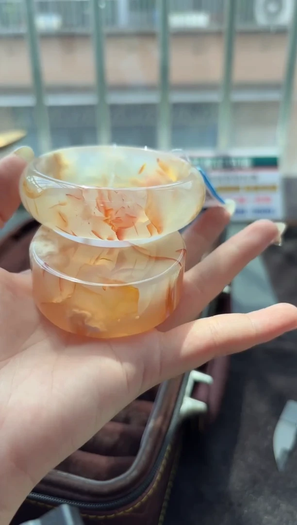 未镶嵌手镯石英质玉C247(58圈赠送镯心)