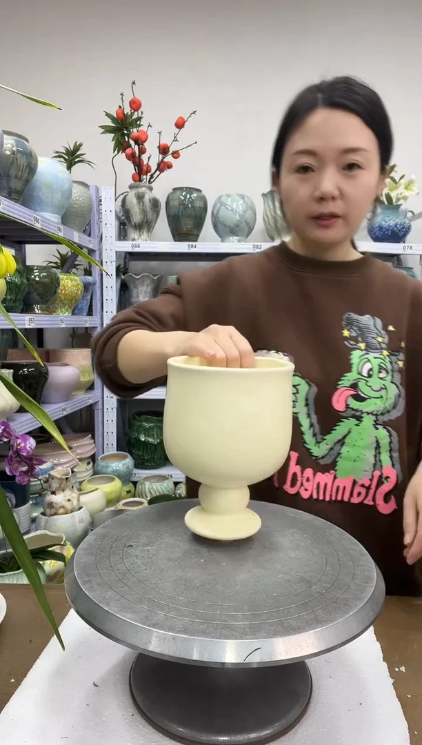 【12.22】花盆链接 高：17  口：12