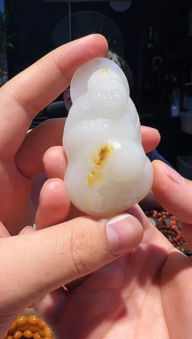 手串未镶嵌和田玉挂件