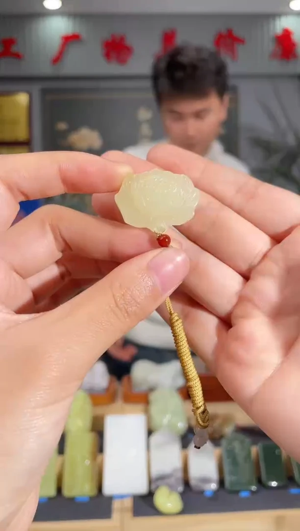 【闪购商品】和田玉颈饰未镶嵌拍一发一 多样性发货