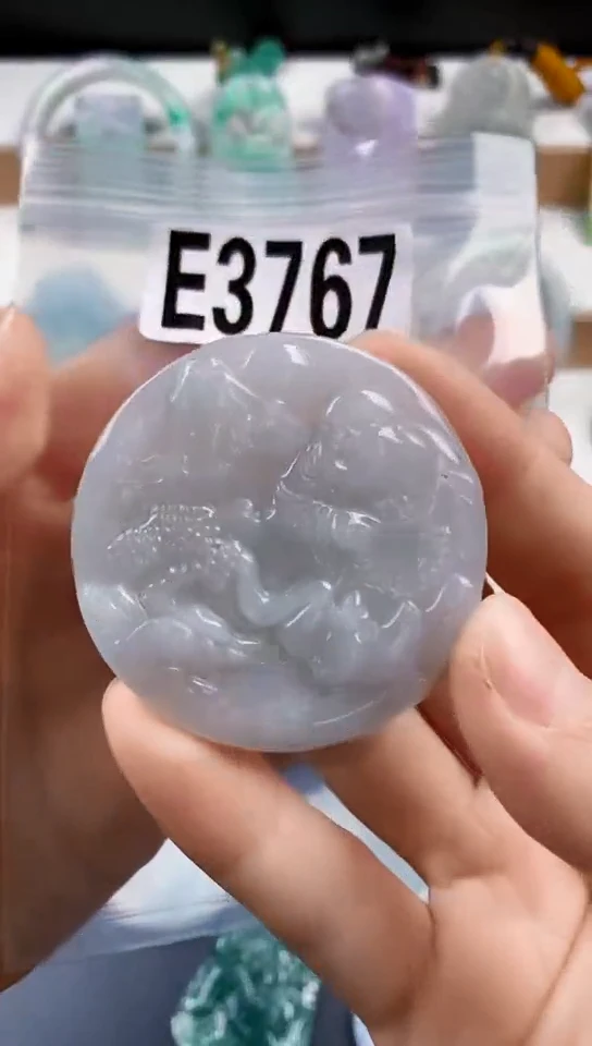 颈饰未镶嵌翡翠天然翡翠吊坠挂件