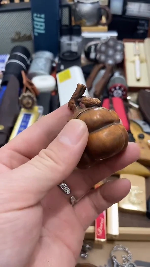 瓷片闪购商品 如图所示