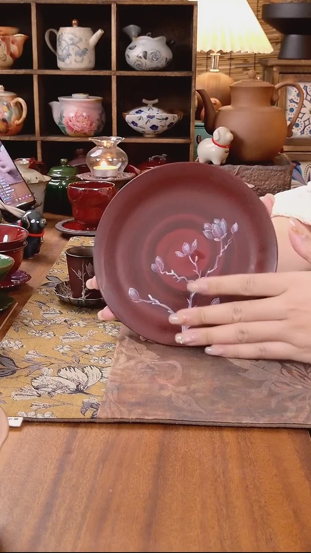 山楂红手绘玉兰花壶承