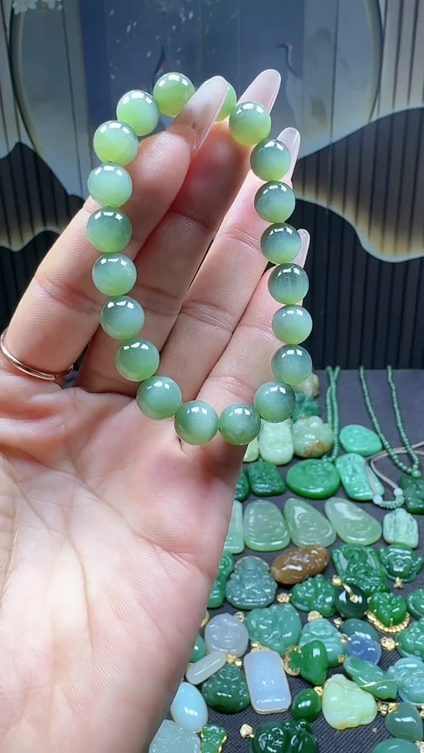 【闪购商品】和田玉挂件未镶嵌9+