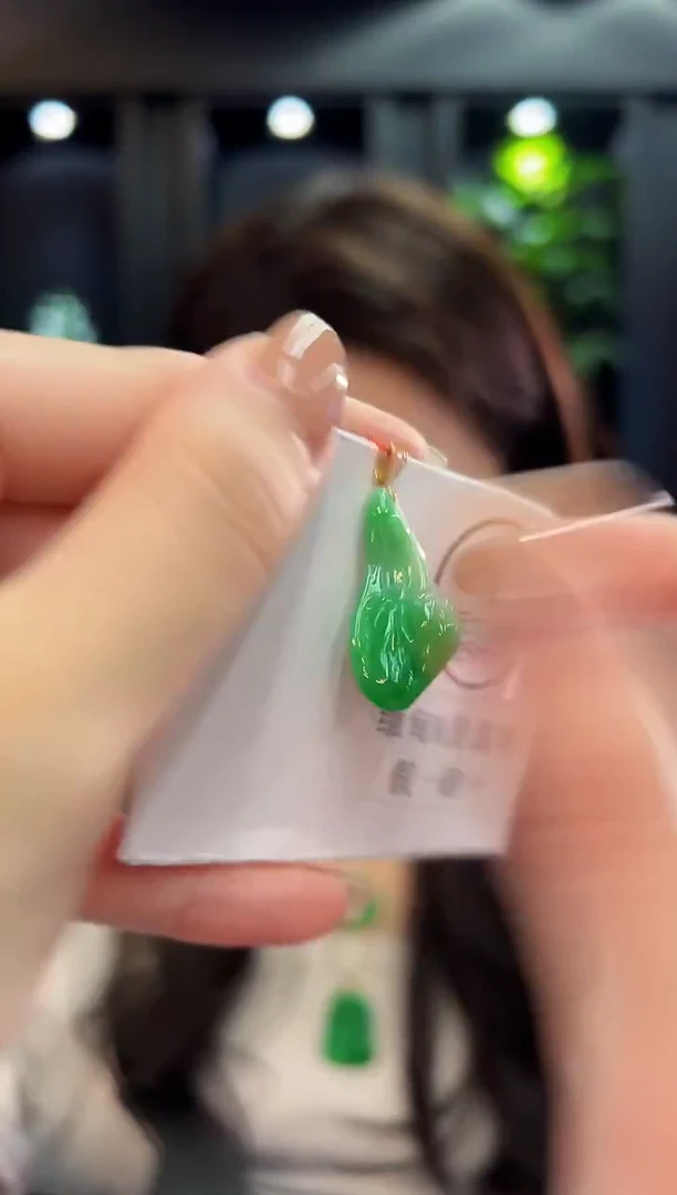 吊坠(不含链)18K金镶嵌翡翠 缅料A货/支持复检/一件