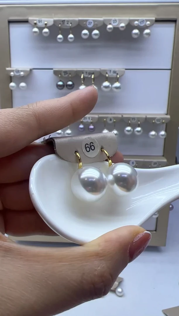 【闪购商品】淡水珍珠耳饰18K金镶嵌66