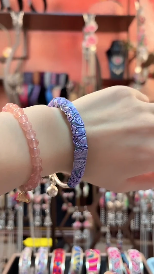 织绣云织谣民族风精美饰品 228