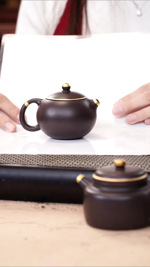 茶壶紫砂四号井茄皮紫泥描金西施130cc
