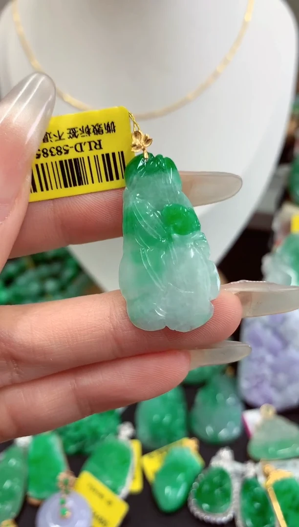 翡翠18K金镶嵌吊坠(不含链)挂件