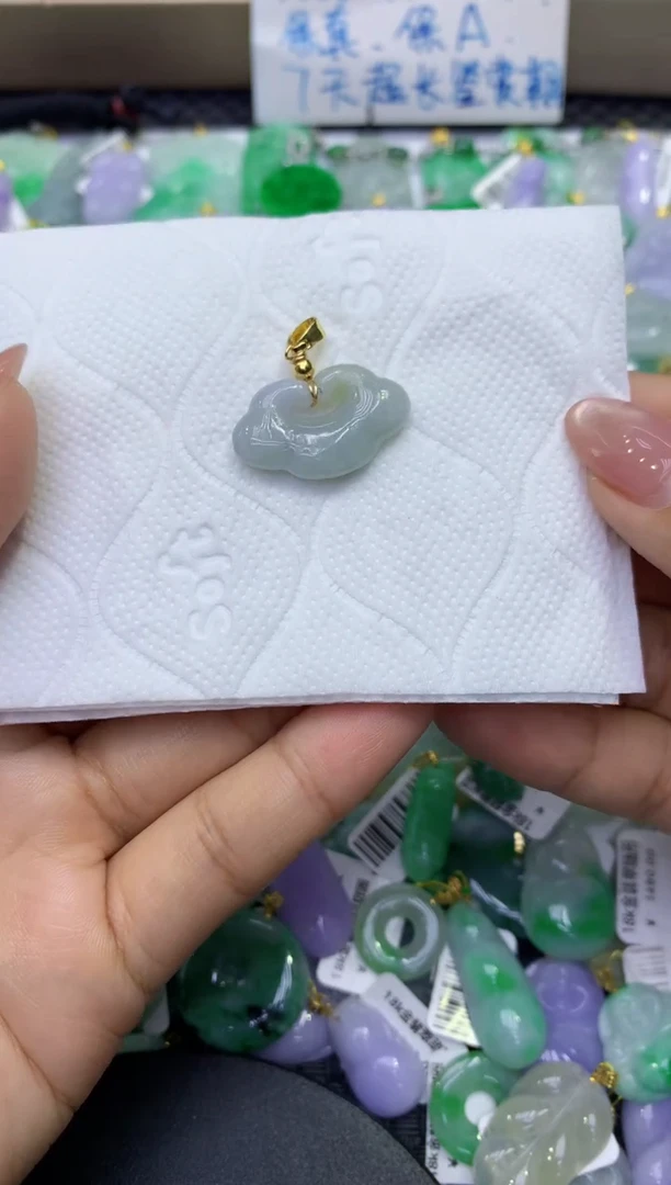 颈饰未镶嵌翡翠天然缅甸A货翡翠