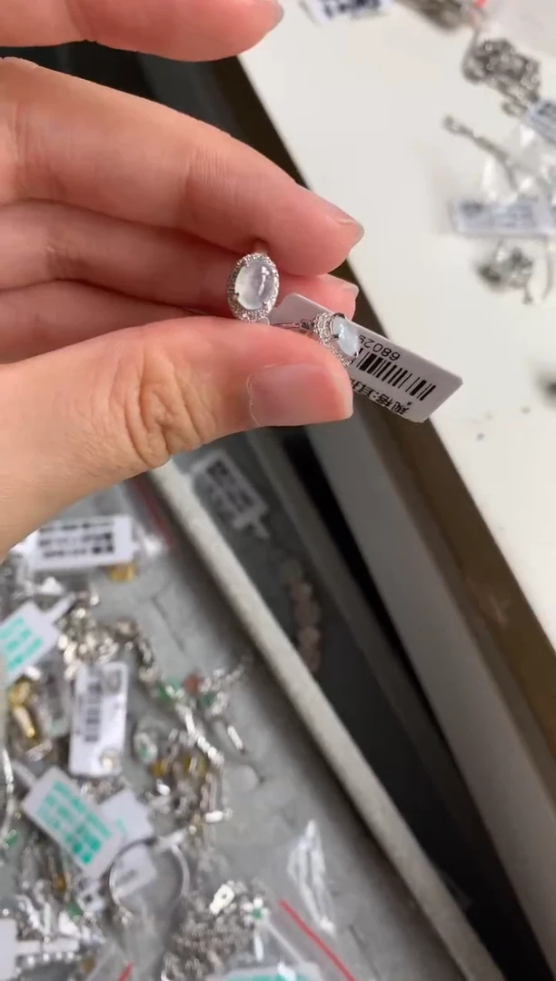 银S925镶嵌戒指翡翠耳饰1