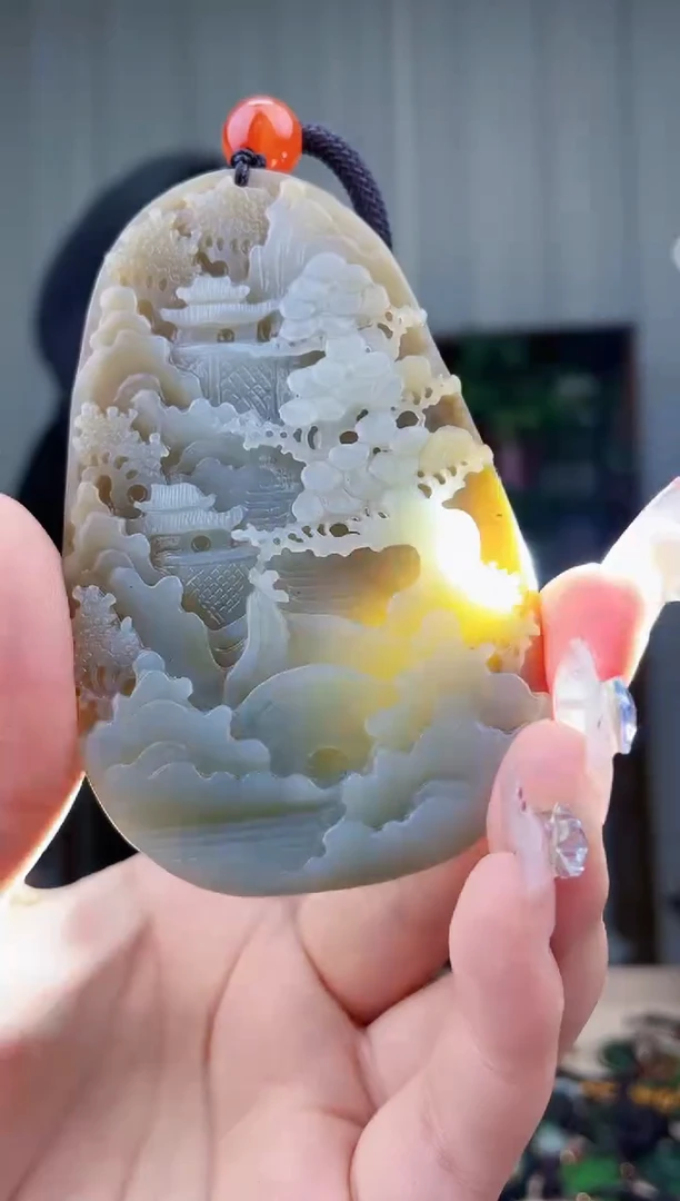 【闪购商品】和田玉挂件未镶嵌拍一发一，多样性发货！