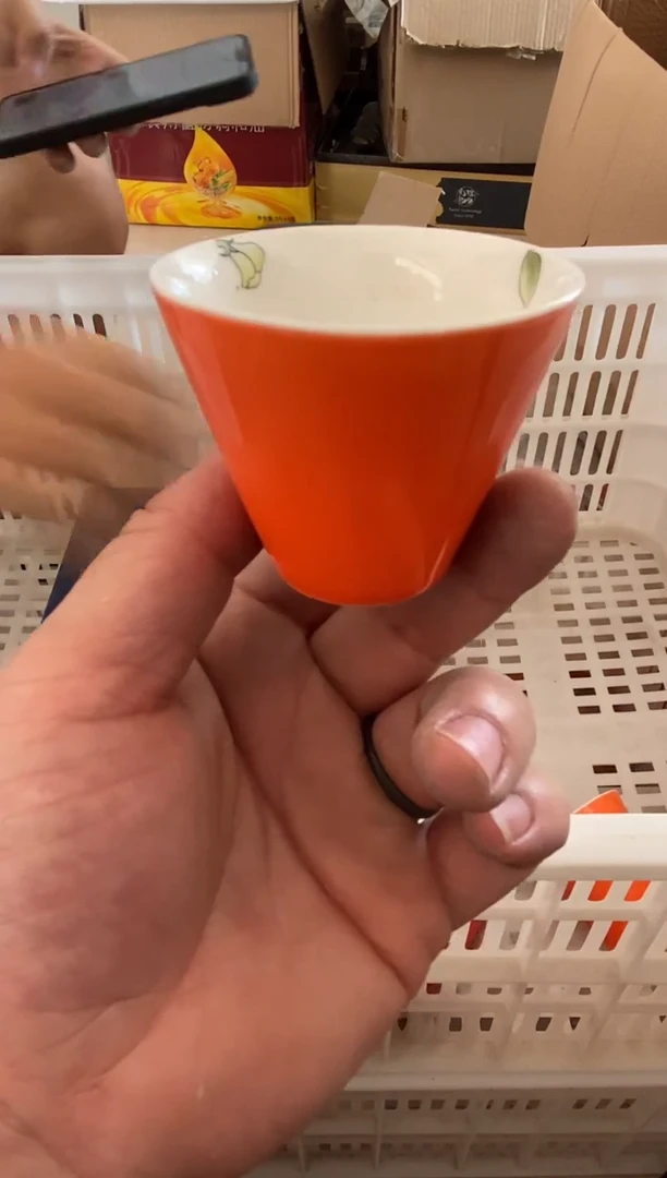 无运费险有瑕疵的摄影的产品有使用过的痕迹有点脏介意勿拍
