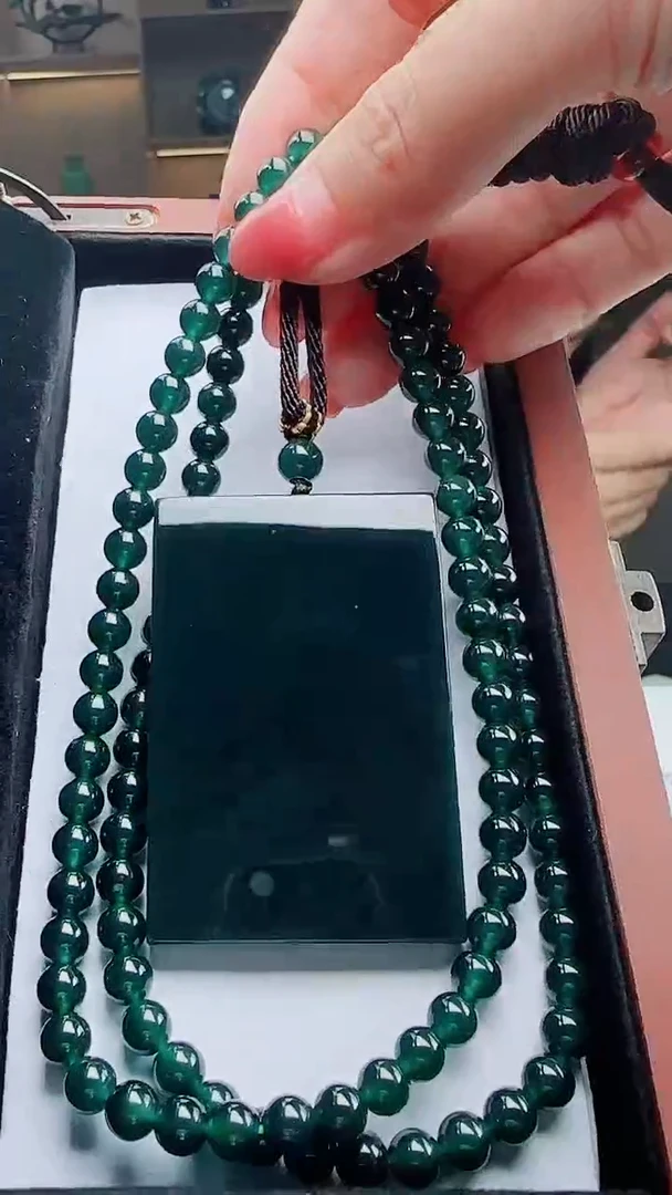 颈饰未镶嵌翡翠 多样性发其一79261