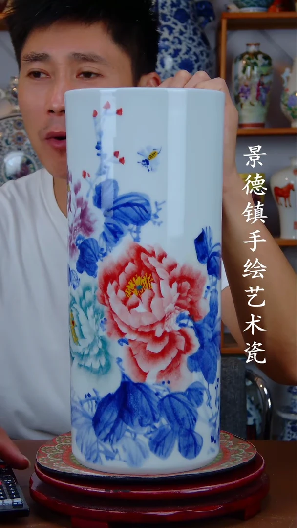 现代景德镇手工手绘陶瓷摆件16