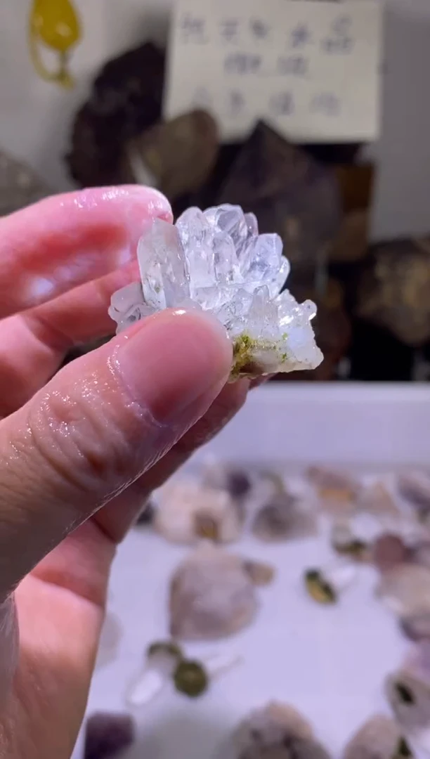 未镶嵌珠宝半成品水晶84号四川超七花园水晶