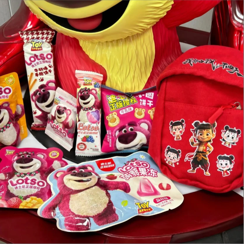 儿童节书包六一儿童零食大礼包