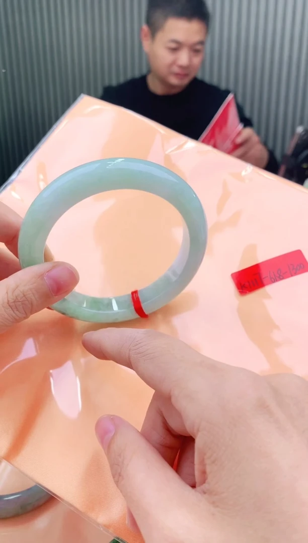 未镶嵌手镯翡翠61