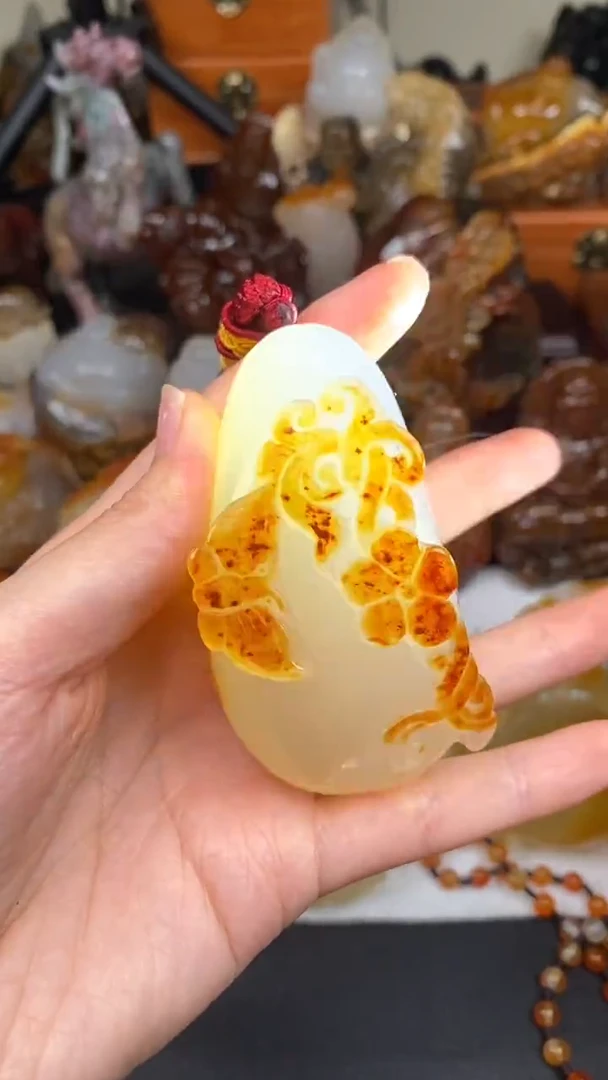 玛瑙/玉髓颈饰未镶嵌AA