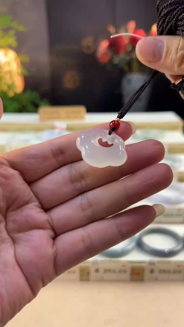【闪购商品】玛瑙/玉髓吊坠(不含链)未镶嵌玛瑙如意