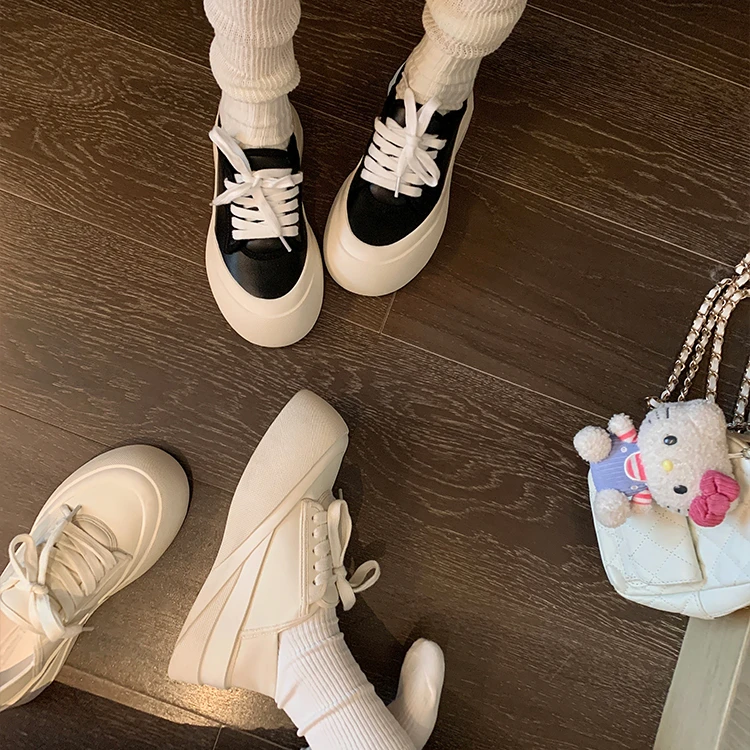 【sheii苏茵茵】悉尼周末~圆头厚底增高休闲板鞋面包鞋女E5107001