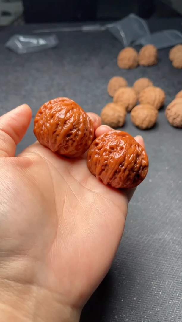 把件文玩核桃w184  高抛铁锤 40尺