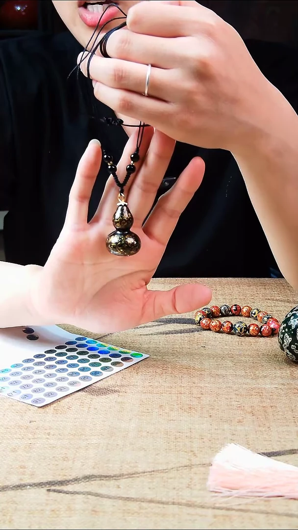 42漆彩葫直播间一物一拍专用链接