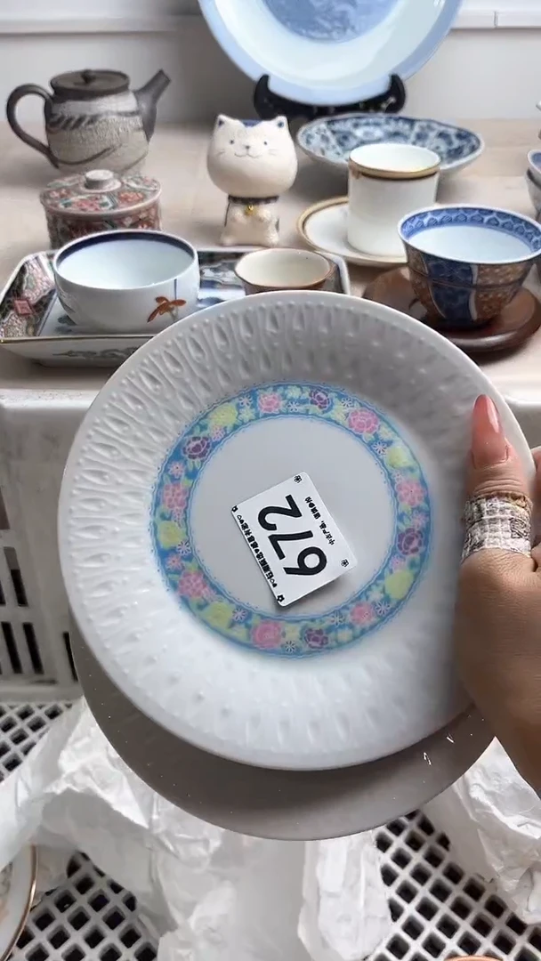 【闪购商品】瓷片672.............