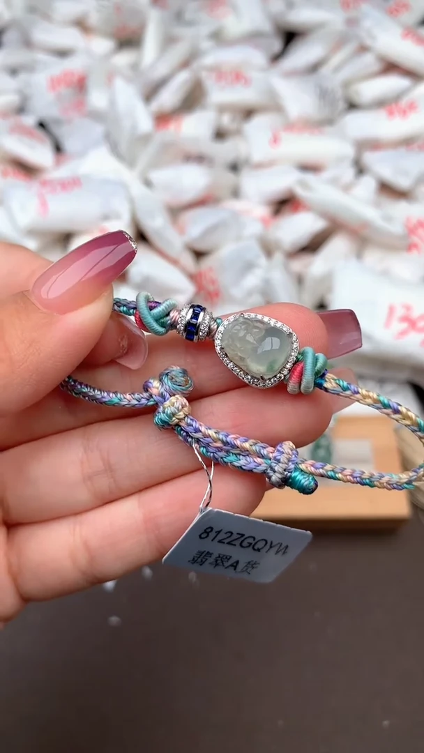 【闪购商品】翡翠手绳未镶嵌一