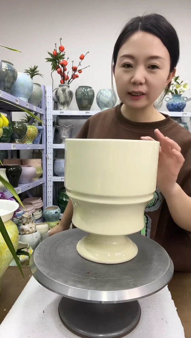 【12.22】花盆链接 高：24.5  口：18.5