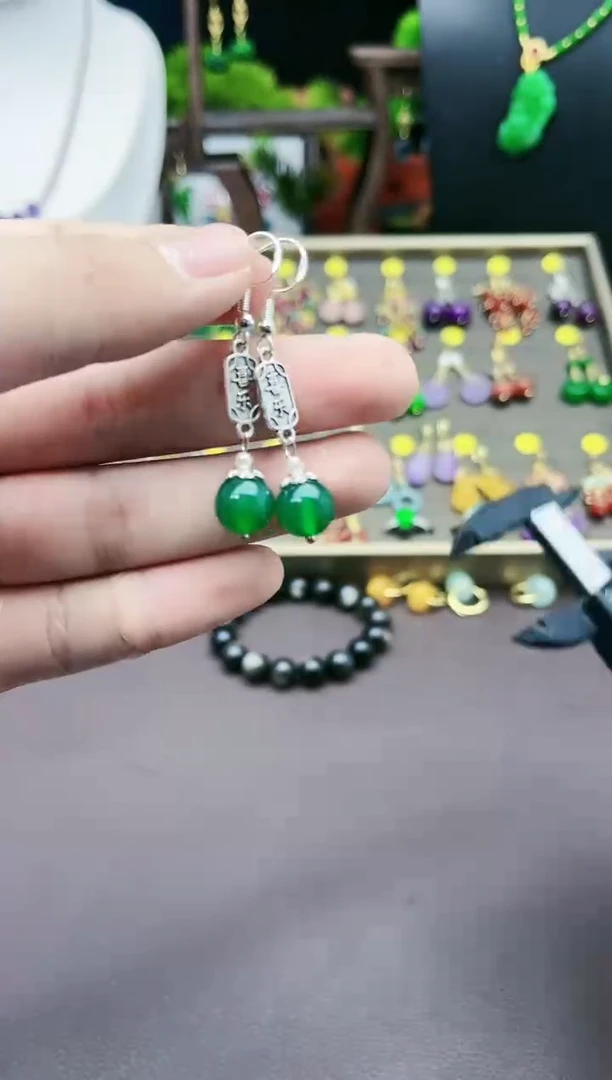 【闪购商品】玛瑙/玉髓耳钉银S925镶嵌322000