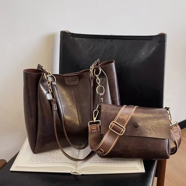 新款秋冬韩版时尚百搭复古单肩腋下包