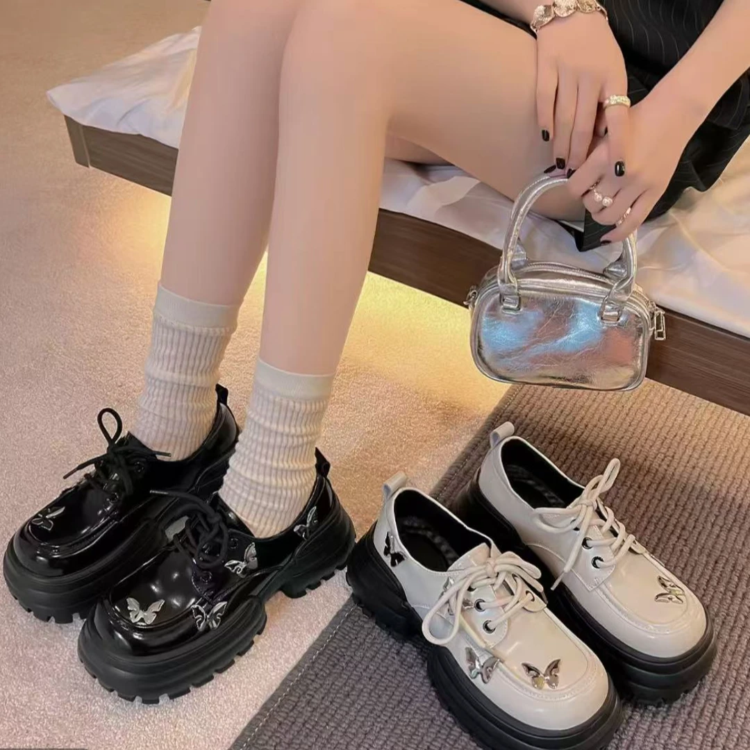 818-1 新款时尚百搭粗跟复古英伦风软底学院系带厚底乐福鞋