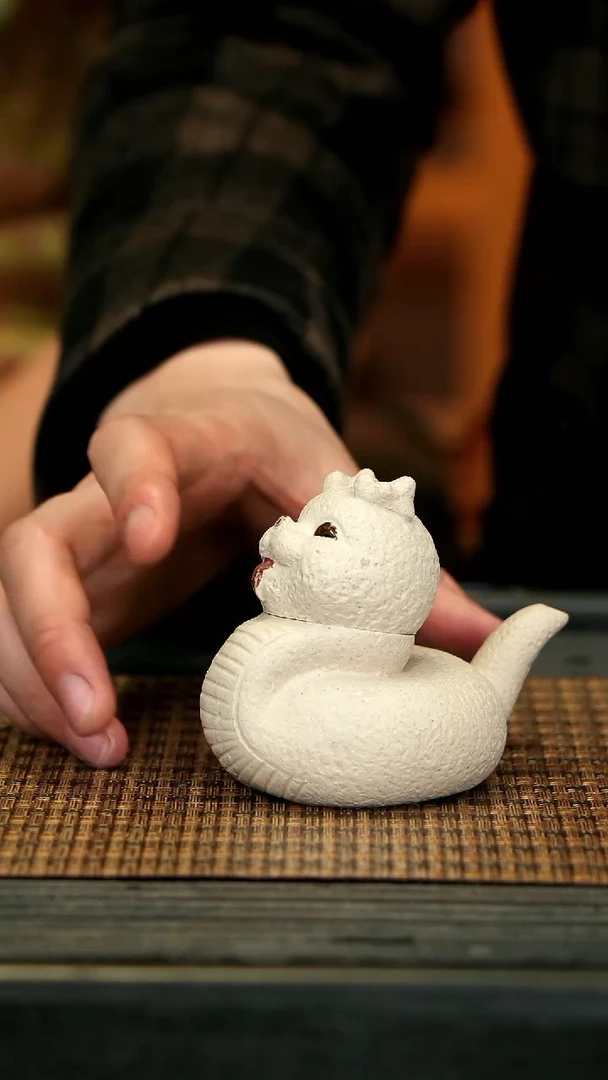 【闪购商品】紫砂茶壶TZP33灵蛇手抓壶