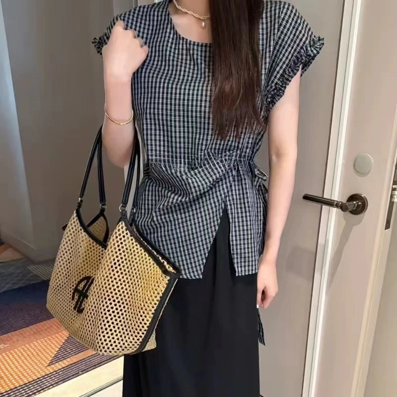 韩系斜扣系带飞飞袖小衫（99530）