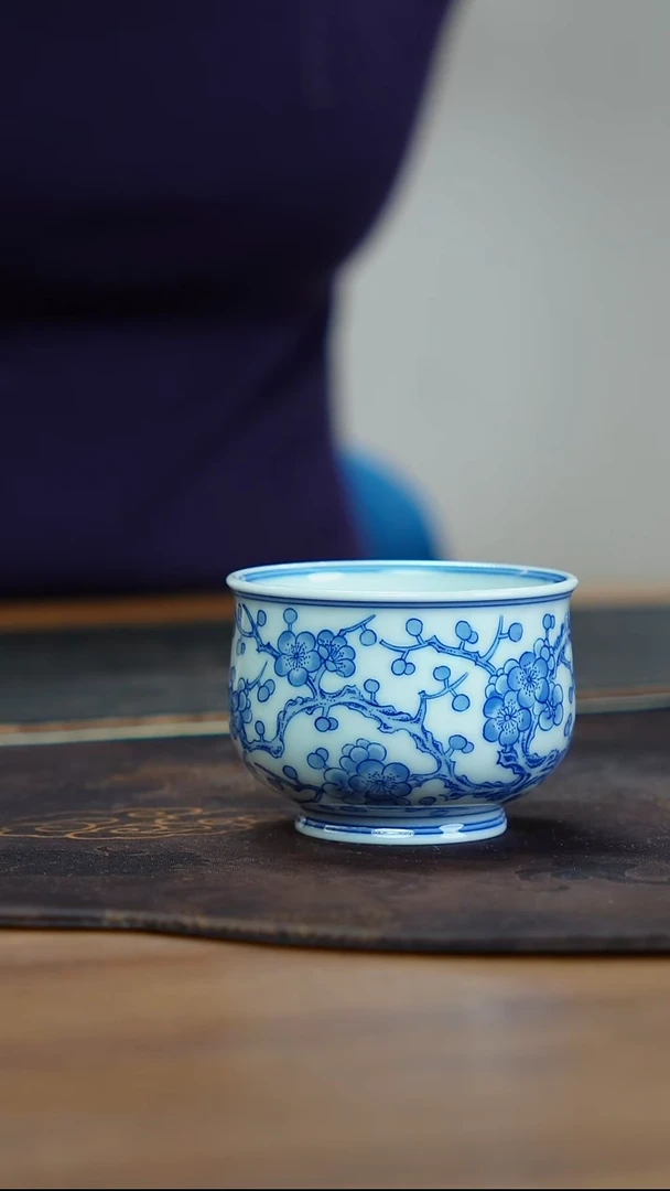 宁封窑青花梅花单杯