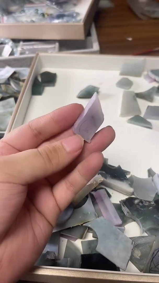 未镶嵌定制翡翠吊坠吊坠