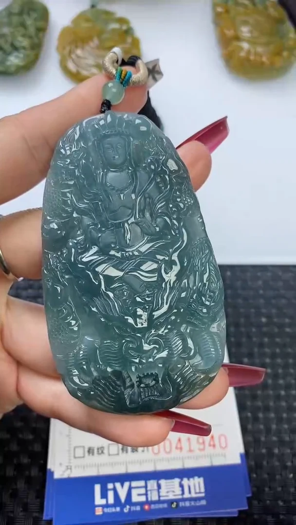 【闪购商品】翡翠颈饰未镶嵌1111111111111111