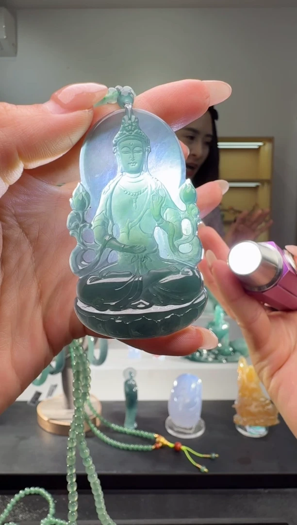 吊坠(赠链)未镶嵌翡翠观音（多样性发其一）