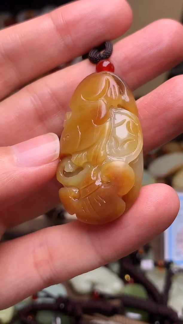 颈饰未镶嵌和田玉新疆料青海料清水和田玉吊坠