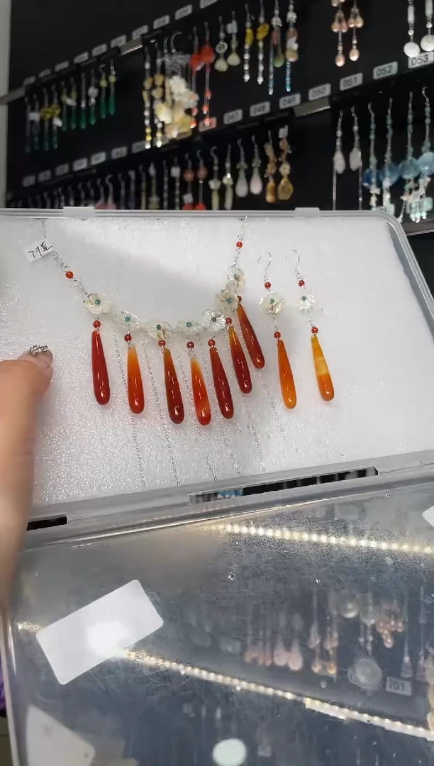 【闪购商品】紫晶耳饰银S925镶嵌Cynthia