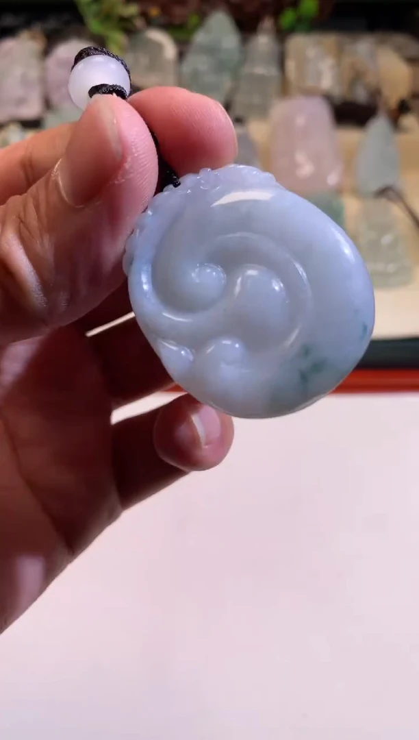 翡翠未镶嵌颈饰6/16/132