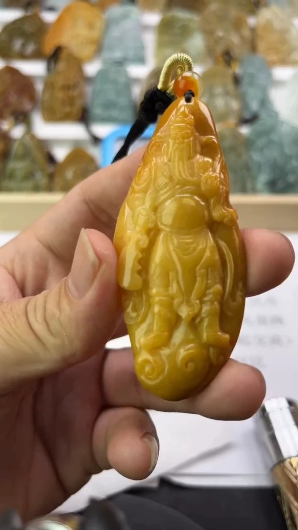 翡翠未镶嵌颈饰天然翡翠